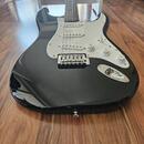 Squier Stratocaster by Fender a kombo Fender Frontman 10G