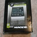 MACKIE ONYX 820i