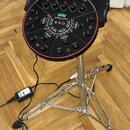 Mixpult Roland HS-5 pro tichou i hlasitou zkoušku a stojan