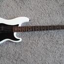 Fender Squier Precision EMG GZR Custom Bass 
