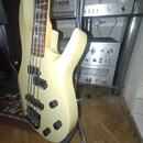 Celebrity by Ovation B2-2 