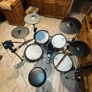 Roland. Prodám elektrickou bicí soupravu Roland