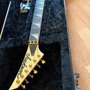 Jackson Pro Series Rhoads RR3 Ivory with Black Pinstripes