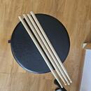 Bicí souprava Alesis Nitro Max kit včetně židličky a paliček