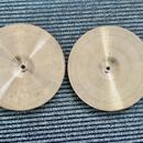  Paiste 2002 hi hat 14" black label. Rok 1974.