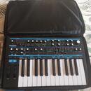 Prodám Novation Bass station II (+obal)