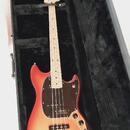 Prodám baskytaru Fender Mustang PJ Bass MN Sienna Sunburst.