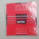 JOLANA IRIS BASS BASKYTARA + NOVÉ STRUNY WAWRICK