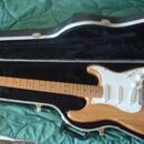 Prodám Fender American Standard Stratocaster 1997