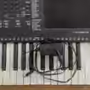 Yamaha kl&aacute;vesy PSR E363, kompletn&iacute; př&iacute;slu&scaron;entsv&iacute;, super stav