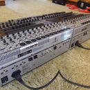 Dva digi mixy Behringer DDX 3216
