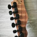 levoruká Chapman Guitars ML1 Pro Modern
