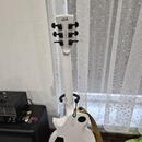 Harley Benton SC-Custom III Active WH +Mighty 15TH Bundle