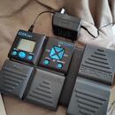 zoom-g1xon  multiefekt (zánovní )