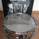 Prodám nepoužitý snare Sonor Kompressor steel 14x6,5"