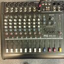 Černý 10kanálový mixážní pult s nápisem ECHO a označením modelu MPE-100 MC-LELLAND 10 CHANNEL Mixer. Zařízení obsahuje řadu vstupních konektorů, regu…