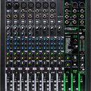 Černý mixovací pult s označením ProFX12v3 a nápisem GigFX EFFECTS ENGINE. Zařízení obsahuje dvanáct vstupních kanálů s knoflíky pro Gain, EQ a AUX, d…