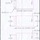 Fotografie zobrazuje technický výkres tří variant krytek baterií. Na obrázku jsou nápisy REQUIRED MODIFICATIONS, NEW STYLE RAT BATTERY DOOR a OLD STY…