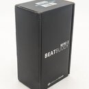 Černá kartonová krabice s nápisy. Na přední straně je bílý text BEATBUDDY a nad ním menší nápis MINI 2, v dolní části je logo a text SINGULAR SOUND.…