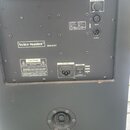 Zadní strana černého reproduktoru s ovládacím panelem. Na panelu je nápis Voice Master BW-815T, regulační knoflík GAIN CONTROL a konektory INPUT a OU…
