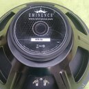Černý reproduktor s nápisem EMINENCE a webovou adresou www.eminence.com na středovém krytu. Na bílém štítku je uveden model BETA-15A a loga RoHS a cU…