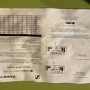 Fotografie zachycuje papírový návod k použití v češtině. V horní části je nápis Evolution wireless G4 IEM a logo SENNHEISER. Dokument obsahuje techni…