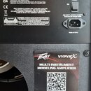 Fotografie zachycuje zadní část černého komba s několika štítky. Horní bílý štítek obsahuje nápis VYPYR X3 230EB a SERIAL NUMBER 08CDD004151 / 03C178…