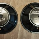 Dvě černé kruhové reproduktory s kovovým rámem. Na středovém krytu obou kusů je nápis POWER PRO LOUDSPEAKER a níže text Made by EMINENCE / USA for Hu…