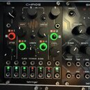 Černý modul s nápisem CHAOS a logem behringer v dolní části. Zařízení obsahuje několik otočných potenciometrů, přepínačů a zelené kontrolky u ovládac…