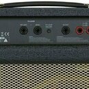 Zadní panel černého kytarového komba s logem Marshall. Panel obsahuje nápisy MAINS INPUT, FX LOOP (s konektory RETURN a SEND), přepínač FX LOOP ON/OF…
