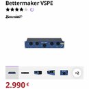 Modrý rackový parametrický ekvalizér s nápisem Bettermaker. Na předním panelu jsou tři velké černé otočné ovladače a několik menších přepínačů. V pra…