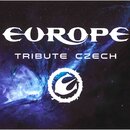 Grafika s motivem vesmíru a mlhoviny v modrých a fialových odstínech. Uprostřed je bílý nápis EUROPE a pod ním text TRIBUTE CZECH. Ve spodní části se…