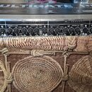 Stříbrný rackový efekt s nápisem MULTIGATE PRO a doplňkem AUDIO INTERACTIVE QUAD EXPANDER GATE MODEL XR 4400. Na horním panelu je uprostřed malé logo…