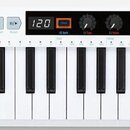 Bílá MIDI klaviatura s 37 klávesami. Na levé straně je nápis KEYSTEP 37 a pod ním text CONTROLLER & SEQUENCER. V pravém horním rohu je logo ARTURIA a…