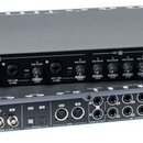 Dvě šedé rackové audio rozhraní značky steinberg s modely UR816C. Horní jednotka zobrazuje přední panel s knoflíky, vstupními konektory a nápisy jako…