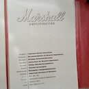 Bílá obálka nebo manuál s nápisem Marshall AMPLIFICATION. Ve spodní části je seznam bezpečnostních instrukcí v různých jazycích, začínající anglicky…