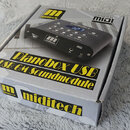 Fotografie znázorňuje kartonovou krabici s produktem miditech Pianobox USB. Na krabici je uveden nápis „Pianobox USB USB GM Soundmodule“ a logo „midi…