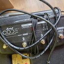Černý programovatelný pedál s nápisy Marshall CODE Programmable Footcontroller. Zařízení má dvě stoupací spínače, z nichž u druhého je viditelné čísl…