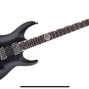 Černá elektrická kytara s matným povrchem a dvěma humbuckery. Na hlavě nástroje je bílé logo Ltd. Na hrazence je vidět kulatý znak s nečitelným nápis…