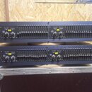 Dvě identické rackové jednotky značky dbx PROFESSIONAL PRODUCTS, model iEQ-15 Equalizer/Limiter with TYPE V NR and AFS. Černý kovový povrch s řadou p…
