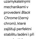 Snímek obsahuje text v češtině, který popisuje mechaniky a hardware kytary. Text uvádí, že nástroj je osazen uzamykatelnými mechanikami v provedení B…