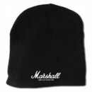 Černá pletená čapka (beanie). Ve spodní části je bílý nápis Marshall a pod ním menšími písmeny AMPLIFICATION. Povrch je rovnoměrný bez viditelného op…