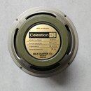 Zadní strana reproduktoru s kovovým rámem a magnetem. Na středovém štítku je logo Celestion a nápisy: MADE IN ENGLAND, Model number G 12 H, Power cap…