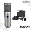 Stříbrný kondenzátorový mikrofon s kovovou mřížkou a modrým prvkem v těle. Na mikrofonu je nápis TAKSTAR CM-450 a v dolní části nápisy MICROPHONES CE…