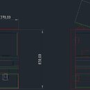 Technický výkres černého reproduktorového boxu s rozměry 370,00 x 830,00. Obrázek obsahuje pohled zepředu a z boku s červenými pomocnými čarami. V do…