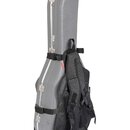 Šedý tvrdý kufr na nástroj s černými popruhymi typu batoh. Na horní části je vidět nápis Music Area Hard Case Backpack. Povrch kufrů má texturovaný v…