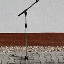 Mikrofonní stojan Quik Lok s ramínkem K&M