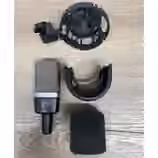 AKG C214 &ndash; studiov&yacute; kondenz&aacute;torov&yacute; mikrofon 
