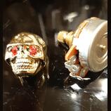  Knoby k potenciometrům Skull Head /gold