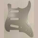 Pickguard pre STRATOCASTER sivý hliník
